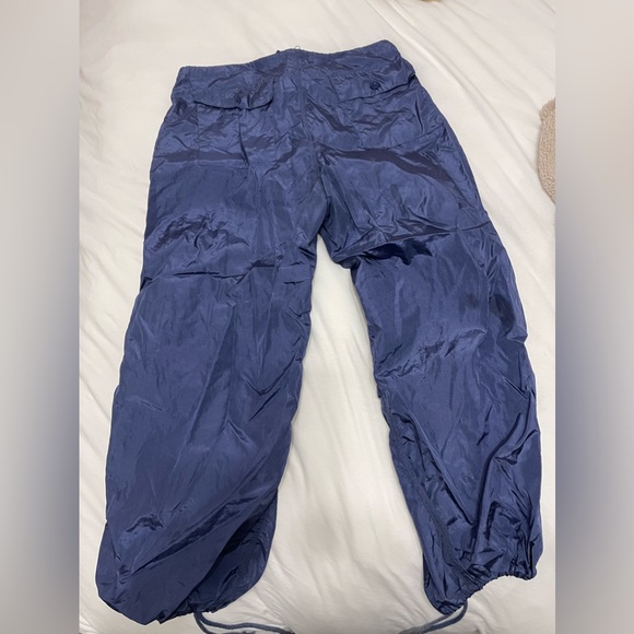 Edikted parachute pants size XL - Picture 4 of 4